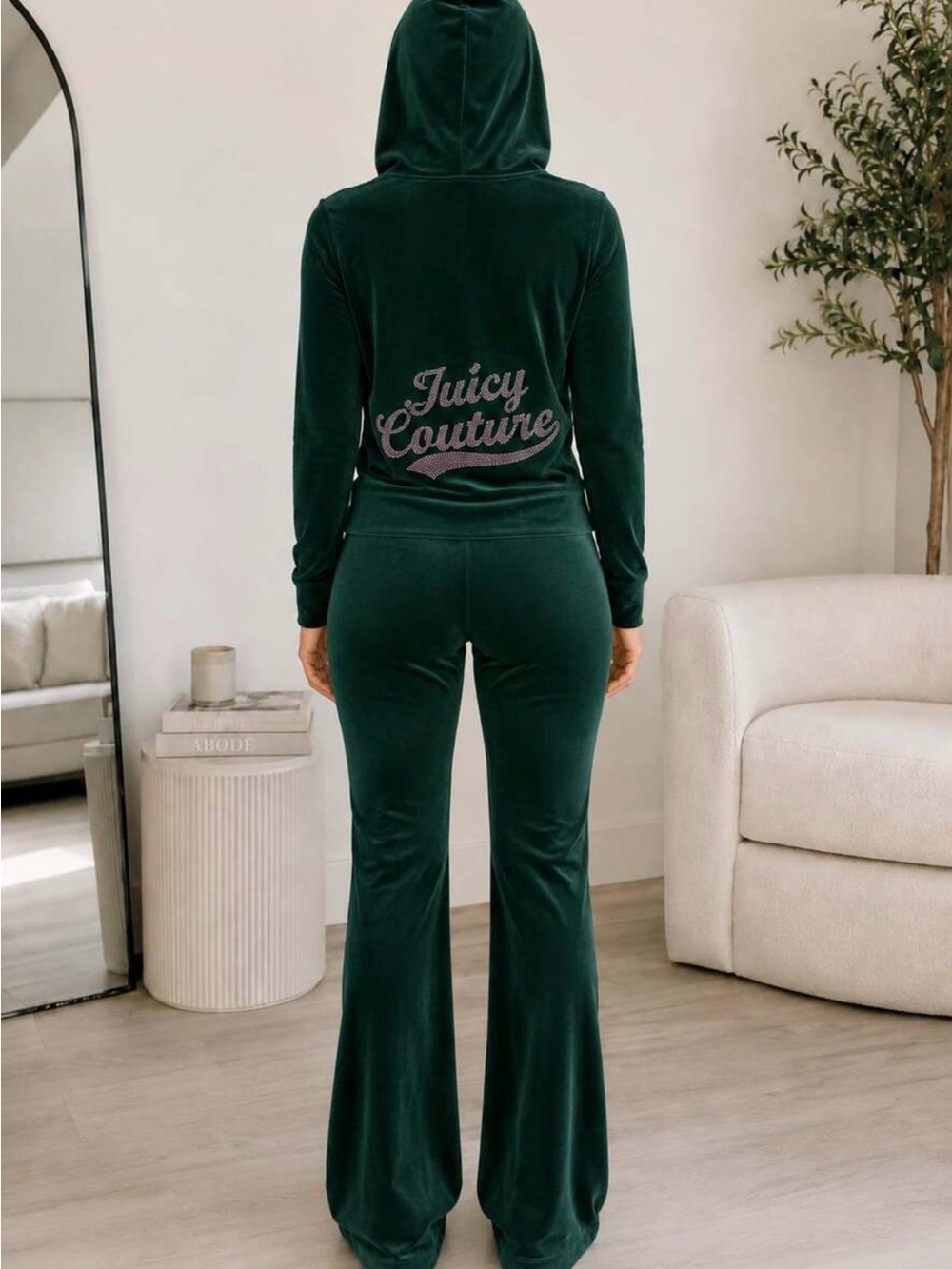 Juicy Couture Velour Rhinestone Rain Forest Tracksuit Set Hoodie & Pants Medium